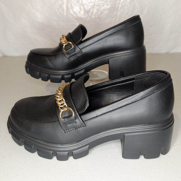 JustFab Leli Chain Detail Chunky Loafer Black & Gold | 7 - Picture 2 of 8